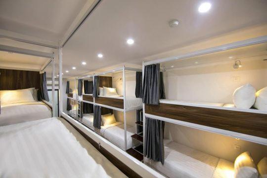 Hanoi Eastern Gate Hostel & Spa Exterior foto
